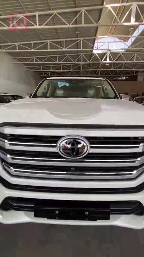 Car Video Thumbnail